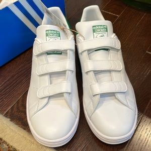 Stan Smith white Velcro